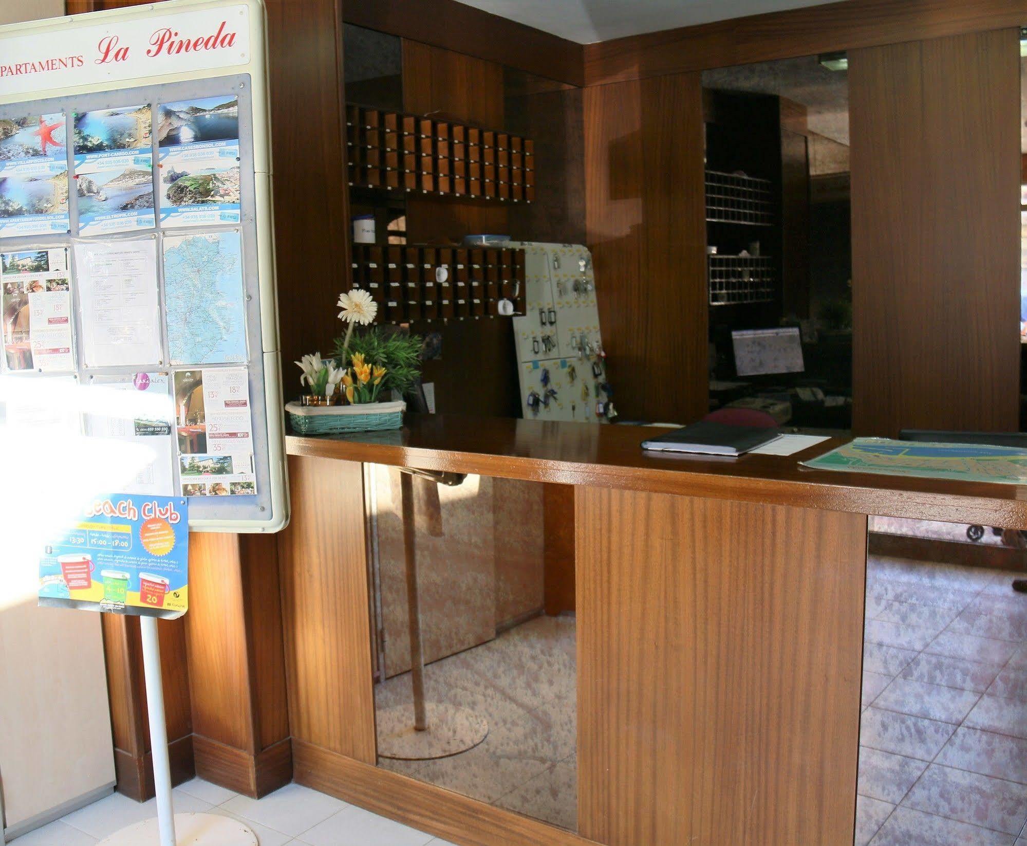 RVhotels Apartamentos La Pineda L'Estartit Exterior foto